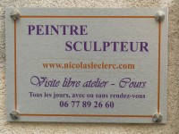Lien vers la page Contact